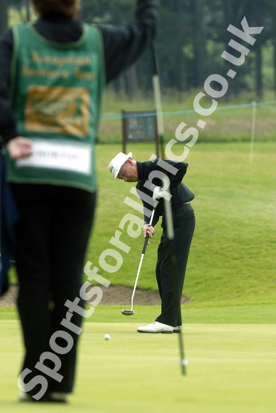 Seniors golfer Tommy Horton